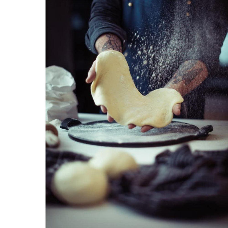 Emile Henry Pizza Stone Round 14.5", Charcoal Emile Henry